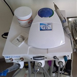 Ultrazvukový prístroj na čistenie zubného kameňa iM3 GS Deluxe